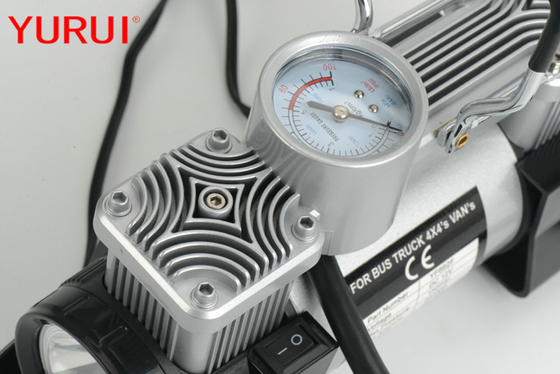 เครื่องมือในกล่องเครื่องอัดอากาศ 12v ปริมาณสูงติดตั้งพร้อมไฟ