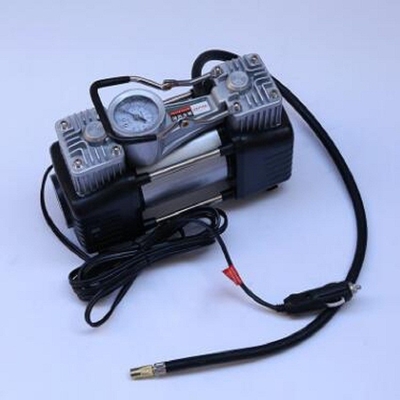 เครื่องอัดอากาศรถยนต์สีเงินเครื่องอัดอากาศแบบไฟฟ้า 12v แบบพกพา Air Shocks สำหรับรถบรรทุก