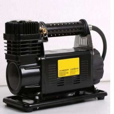 เครื่องอัดอากาศสำหรับรถยนต์ 150psi สีที่กำหนดเองพร้อมคลิปจระเข้ Dc 12v