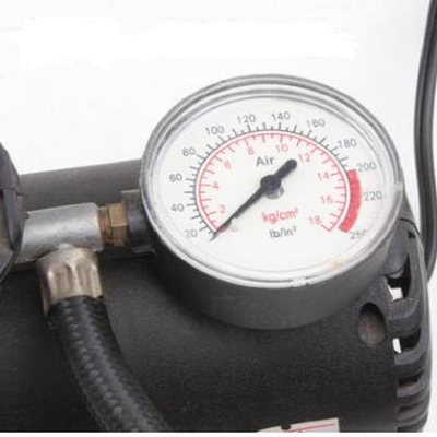 เครื่องบดอากาศพกพา ABS สําหรับรถยนต์ DC12v สําหรับการปรับระดับยางรถยนต์