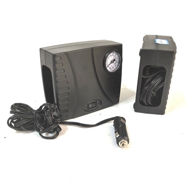 พลาสติก DC12v เครื่องปรับอากาศรถยนต์พลังงานสูง ด้วยเครื่องวัดดิจิตอล